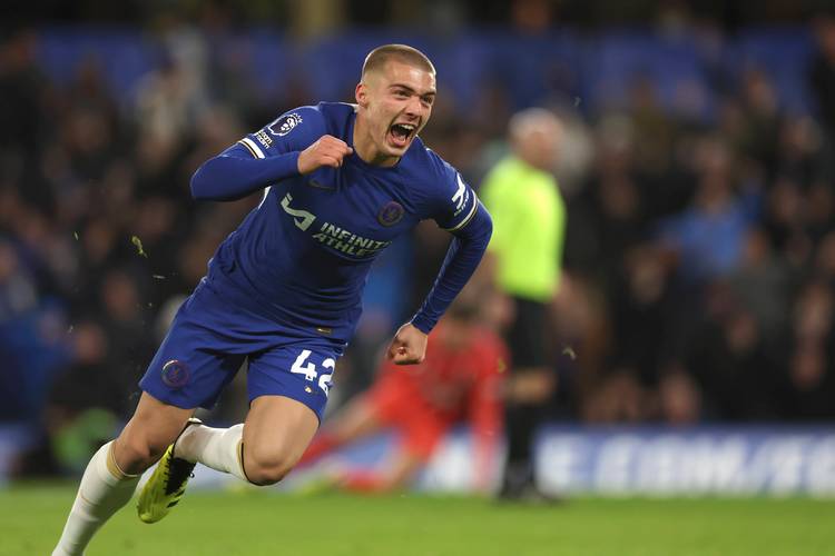 子弹官方：利伯蒂生病缺席今日对阵36人，德弗斯代替其出战