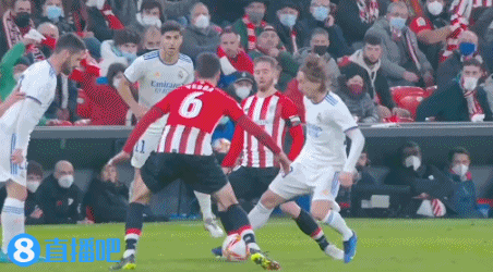 跟队记者：米兰将在周五和维尔图斯恩泰拉进行友谊赛